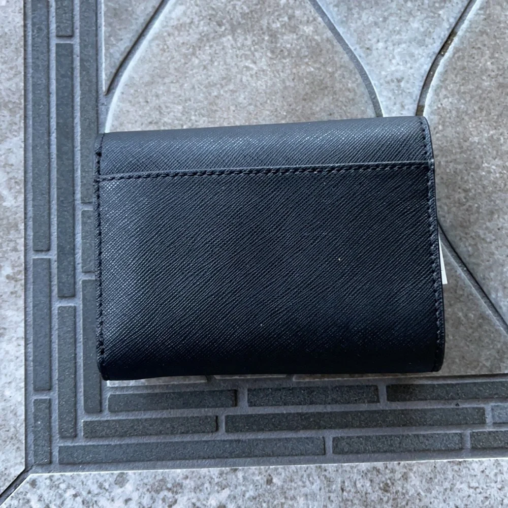 MICHAEL KORS JET SET TRAVEL MEDIUM FLAP BIFOLD WALLET BLACK